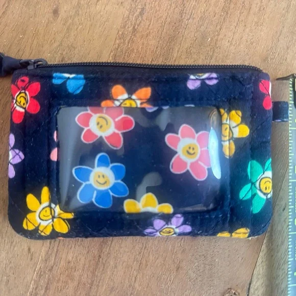 Vera Bradley Zip ID Card Holder Rainbow Daisy - Picture 6 of 6